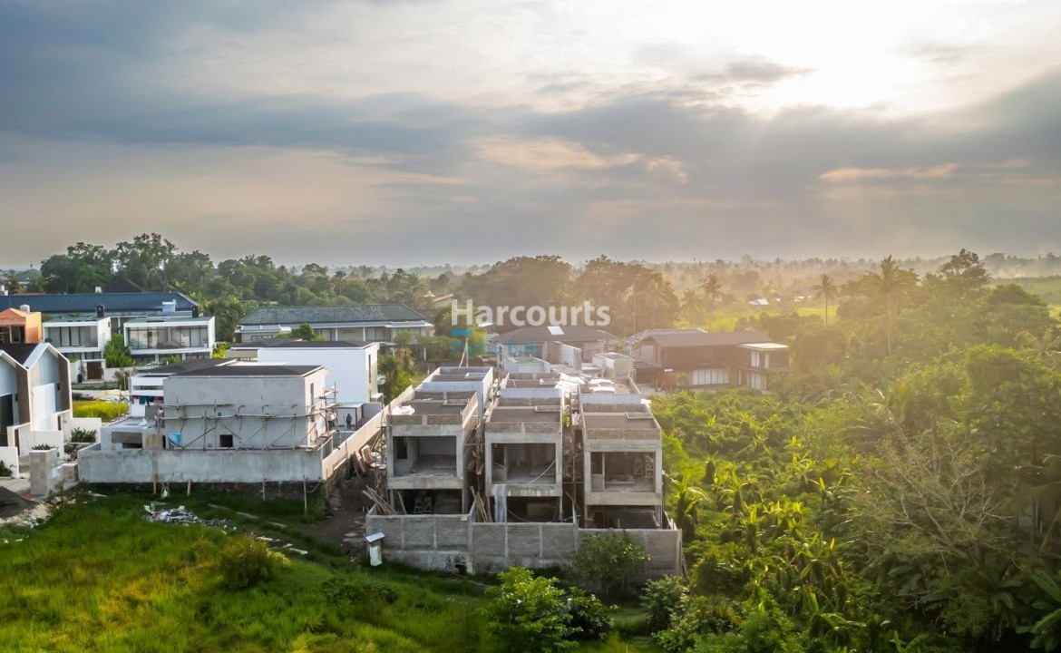 Set Evolving Corridor Tumbak Freehold Ownership 1