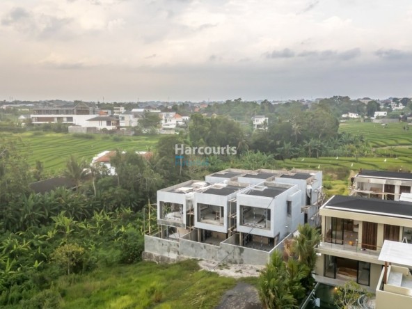 Set Evolving Corridor Tumbak Property Investment