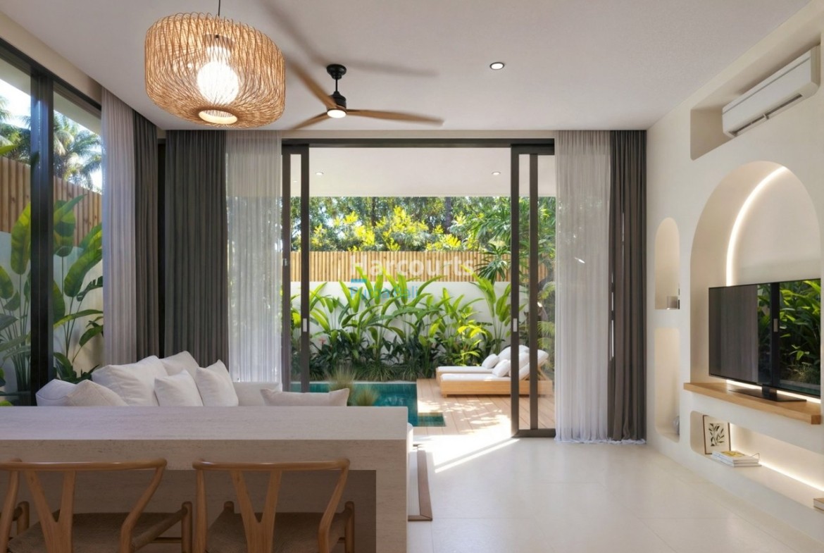 Set Evolving Corridor Tumbak Swimming Pool