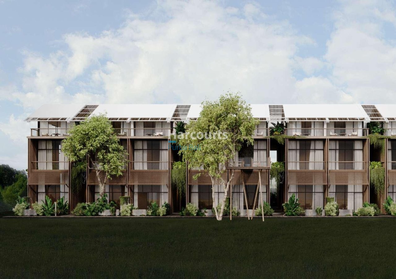 Set Peaceful Coastal Enclave Property Investment