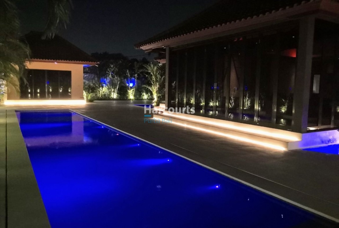 Editorial Set Coveted Oberoi Real Estate Bali