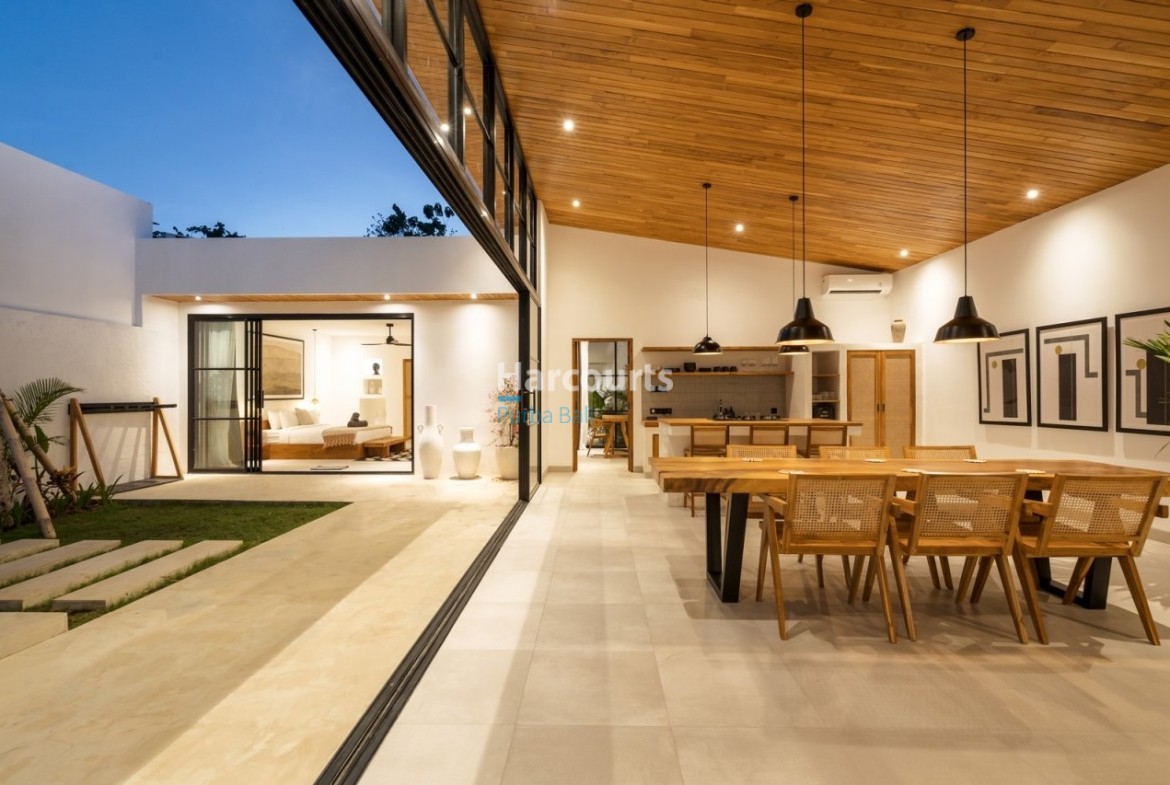 Fully Managed 3 Bedroom Villa Real Estate Bali 1