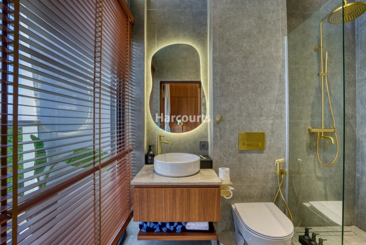 Located Coastal Enclave Pandawa Ricefield View