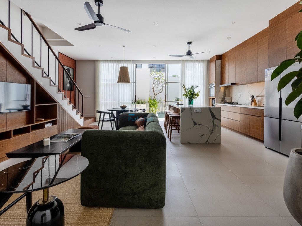 Nestled Charming Neighborhood Umalas Tropical Modern