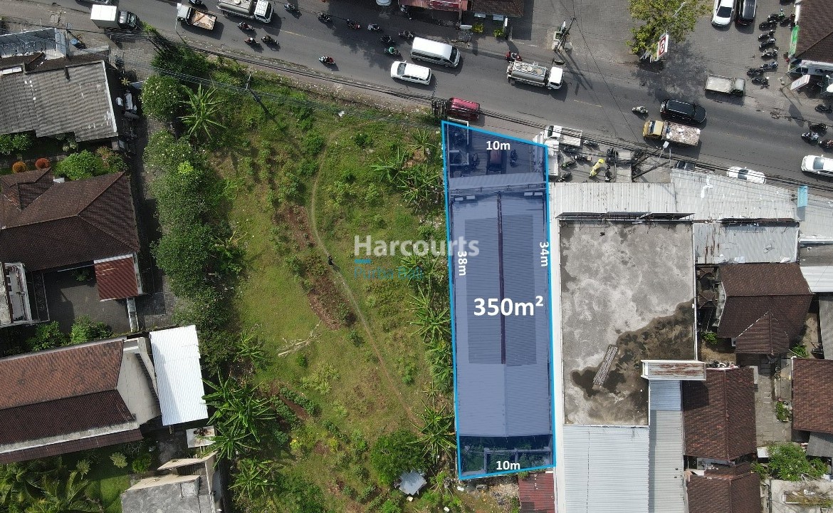 Positioned Along Busy Main Real Estate Bali2