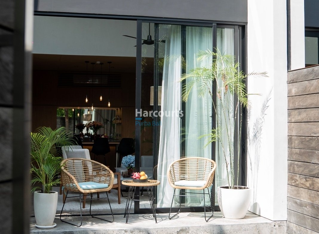 Positioned One Most Desirable Property Investment 1