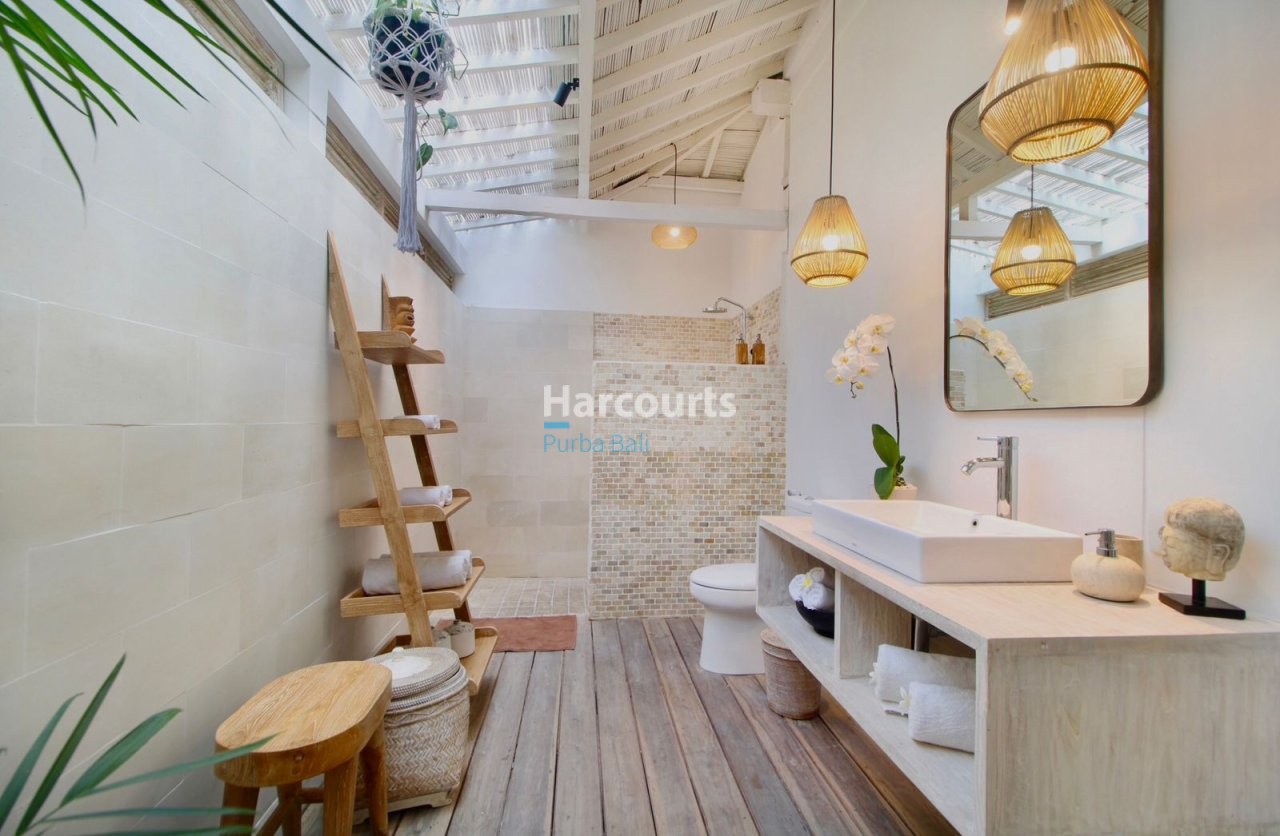 Set Sought After Berawa This Freehold Ownership