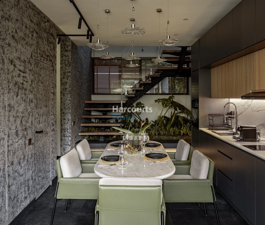 Set Within Lush Jungle Leasehold Opportunity