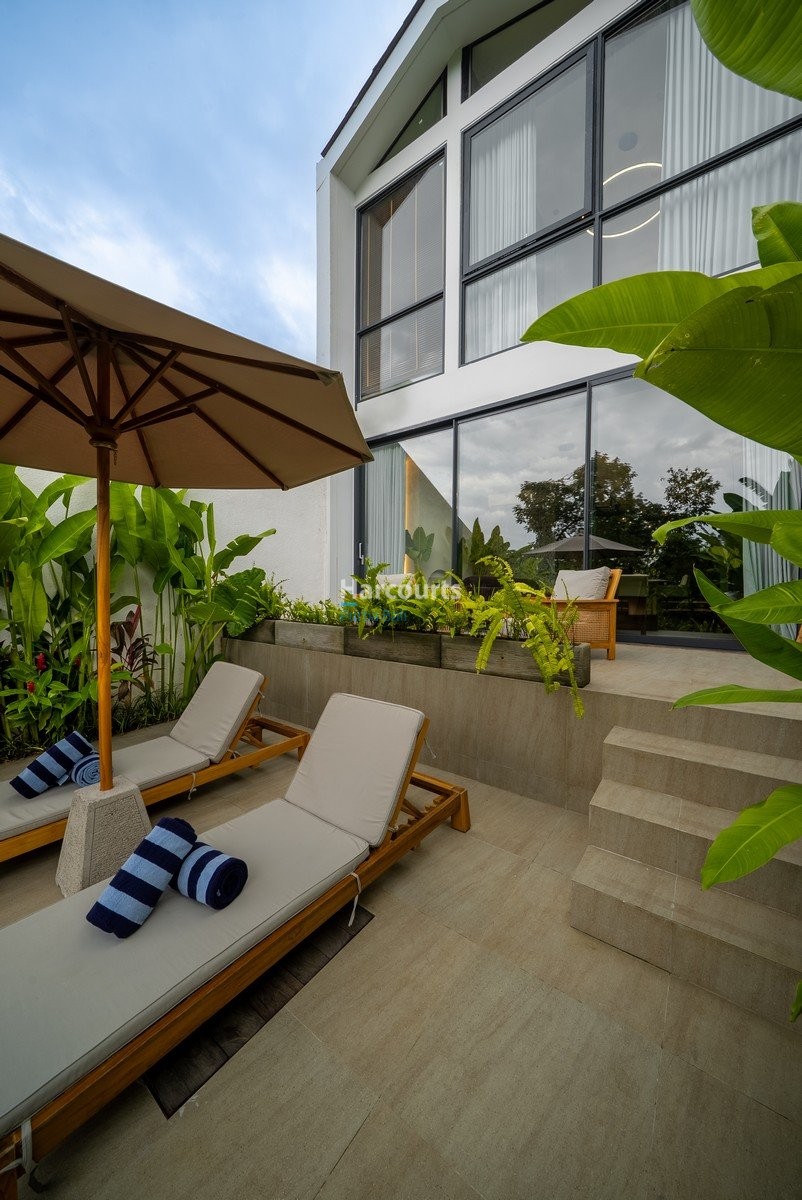 Set Within Lush Jungle Luxury Living