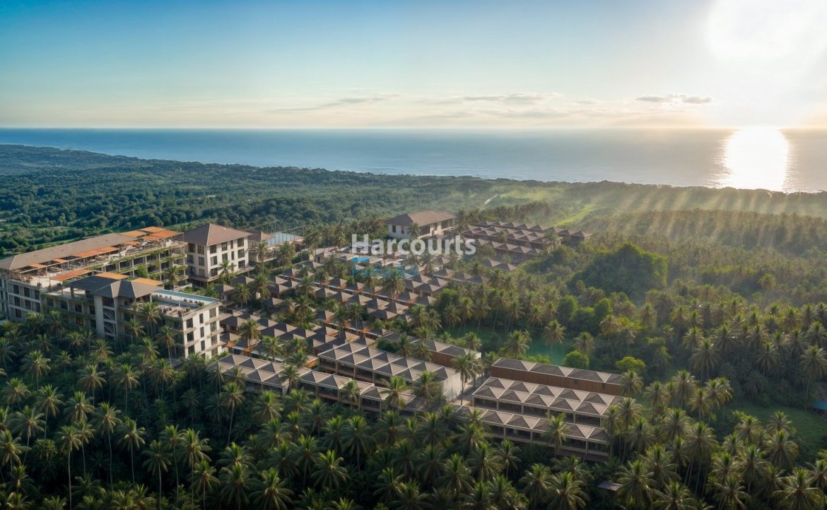 Set Within Prestigious Enclave Property Investment