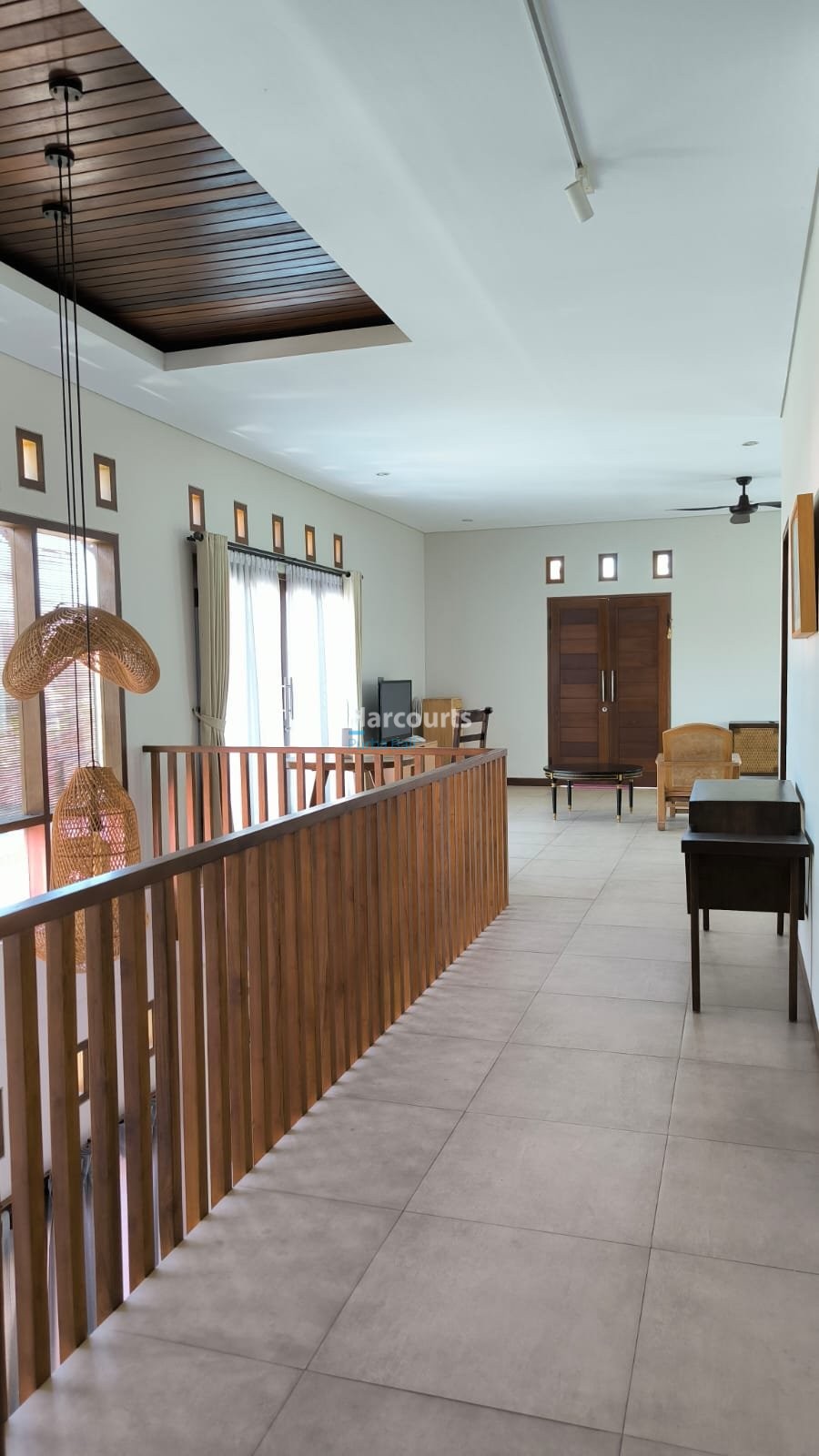 Spacious 4 Bedroom Family Villa Freehold Ownership