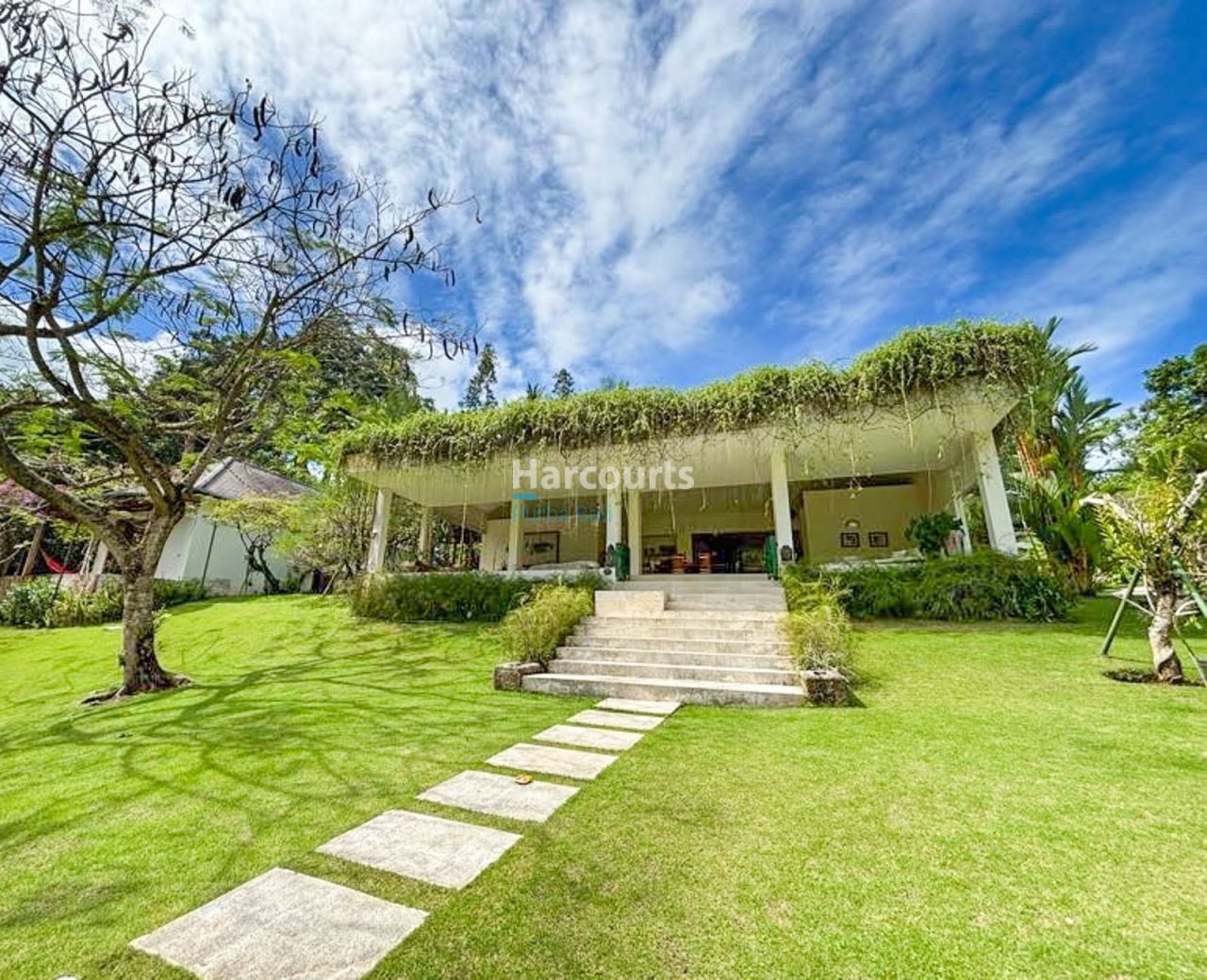 Along Serene Riverbanks Yeh Leasehold Opportunity