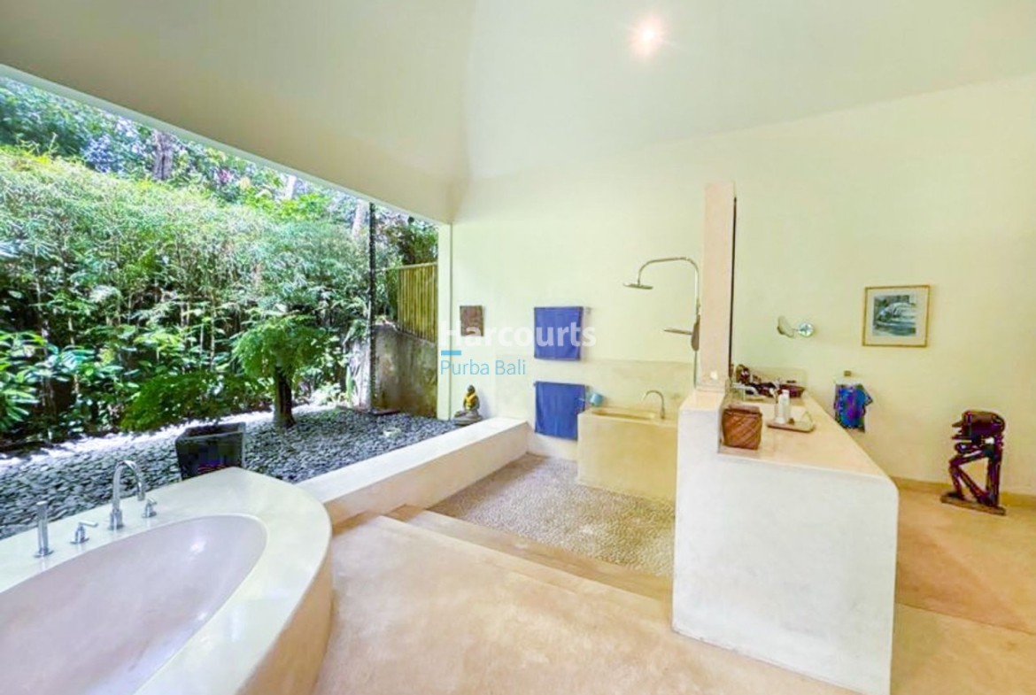 Along Serene Riverbanks Yeh Leasehold Opportunity 1