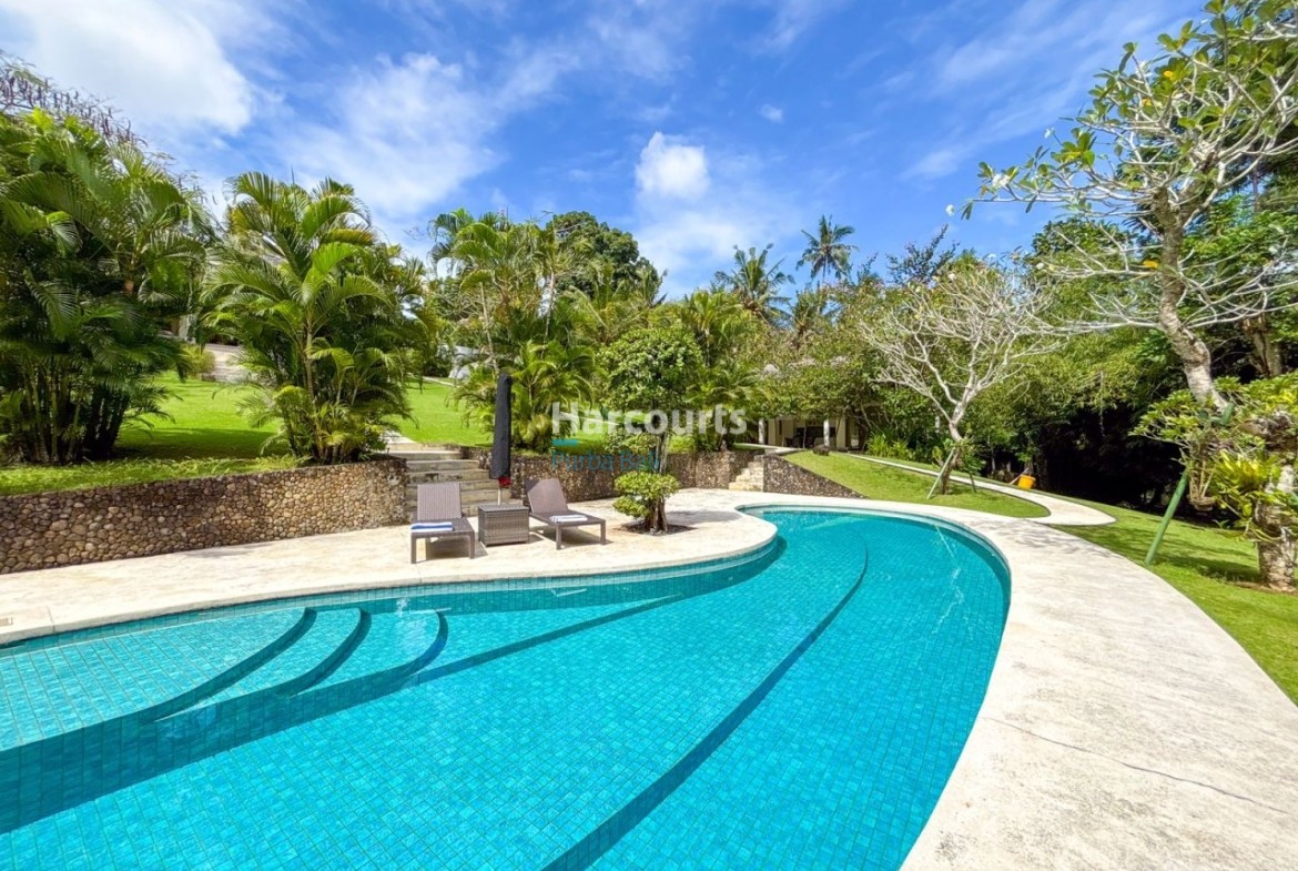 Along Serene Riverbanks Yeh Luxury Living