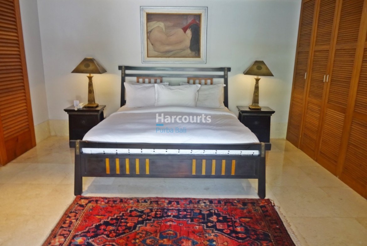 Discover Refined Tropical Residence Leasehold Opportunity