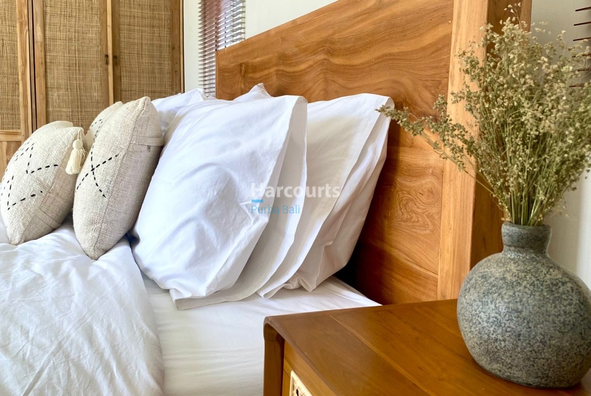 Experience Modern Coastal Living Tropical Modern3
