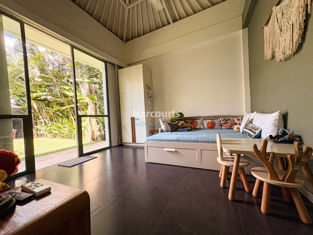 Freehold Bedroom Property Investment