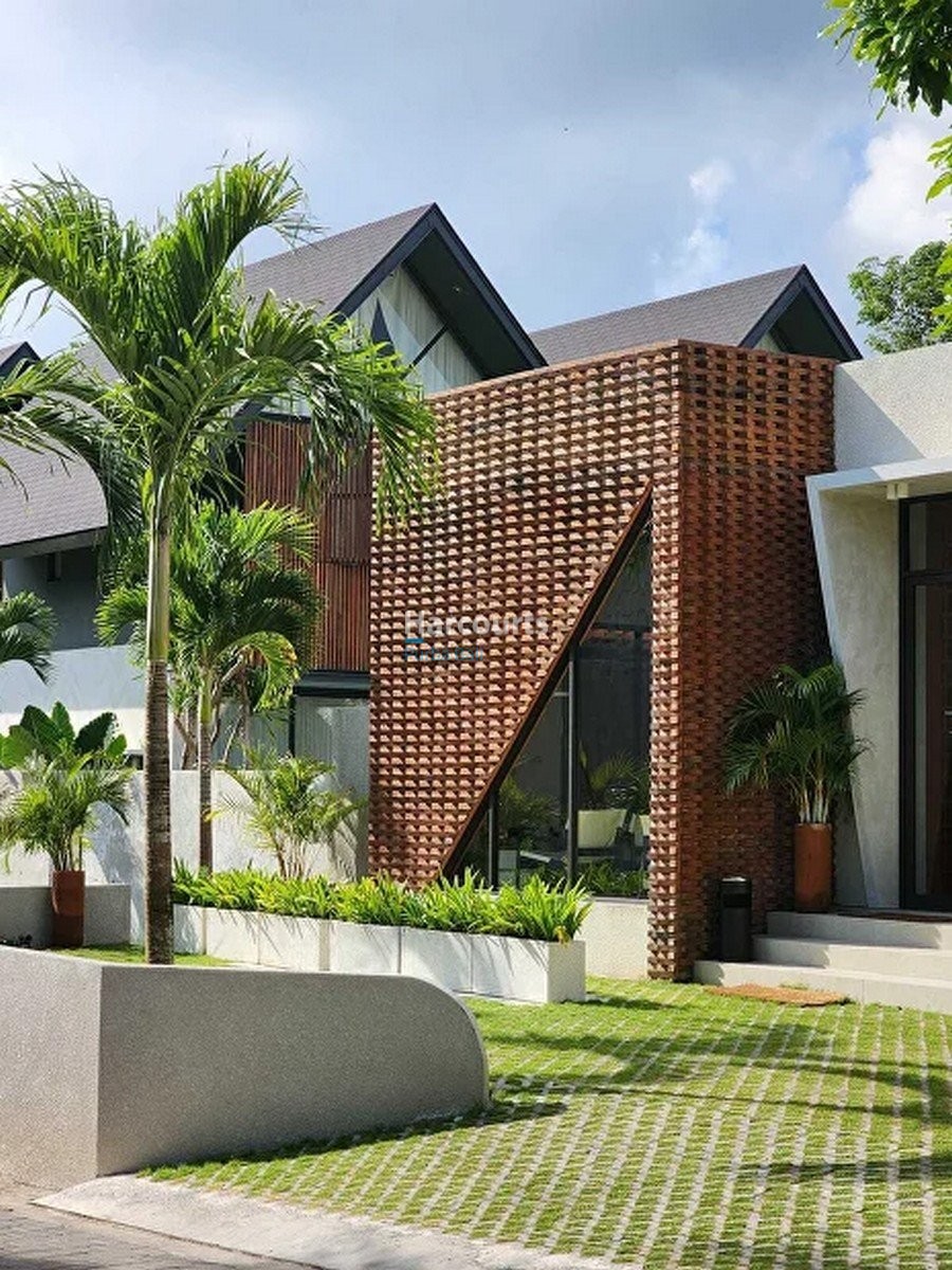 Located Highly Sought After Area Ricefield View
