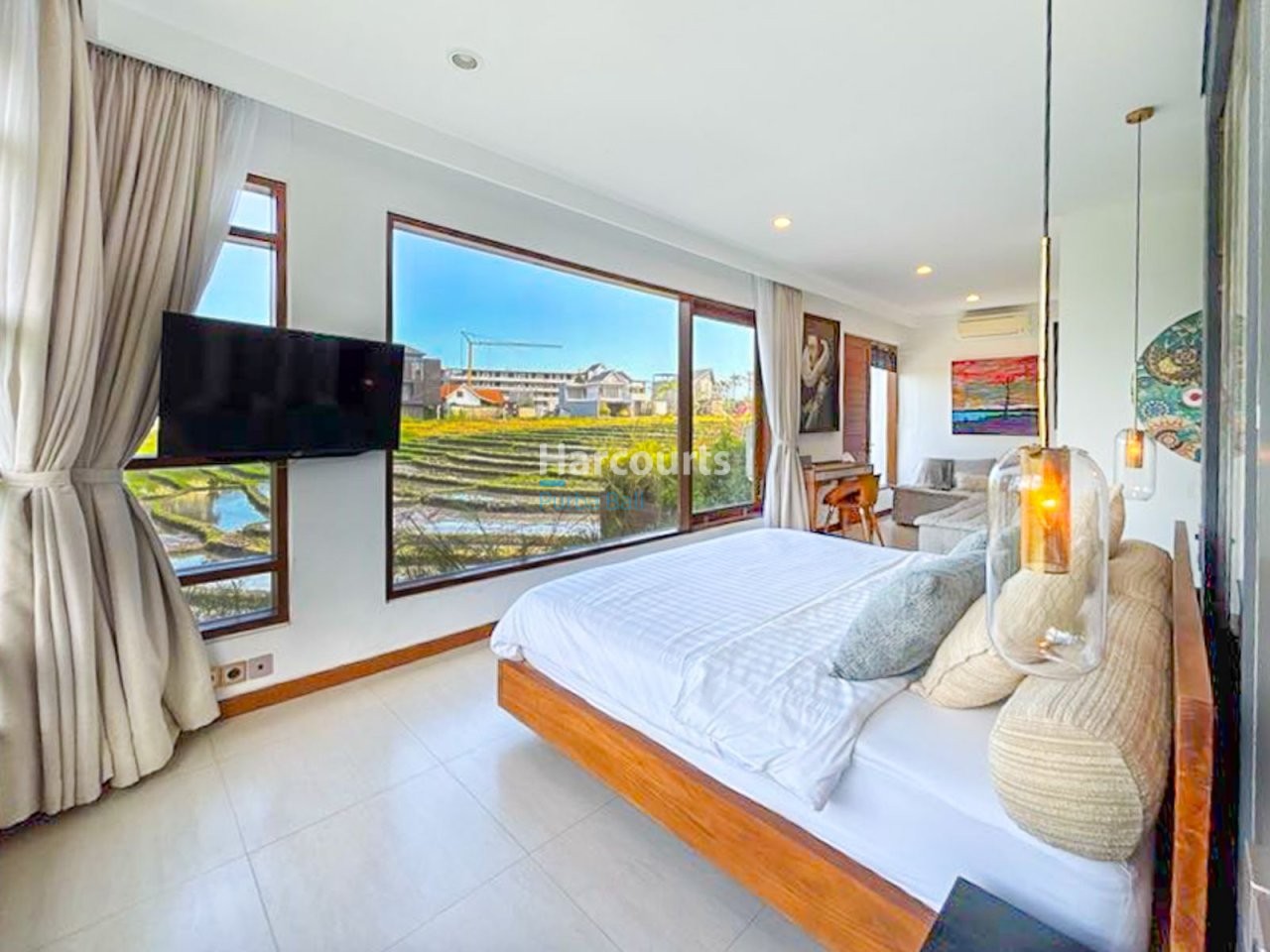 Located Peaceful Coastal Village Ricefield View
