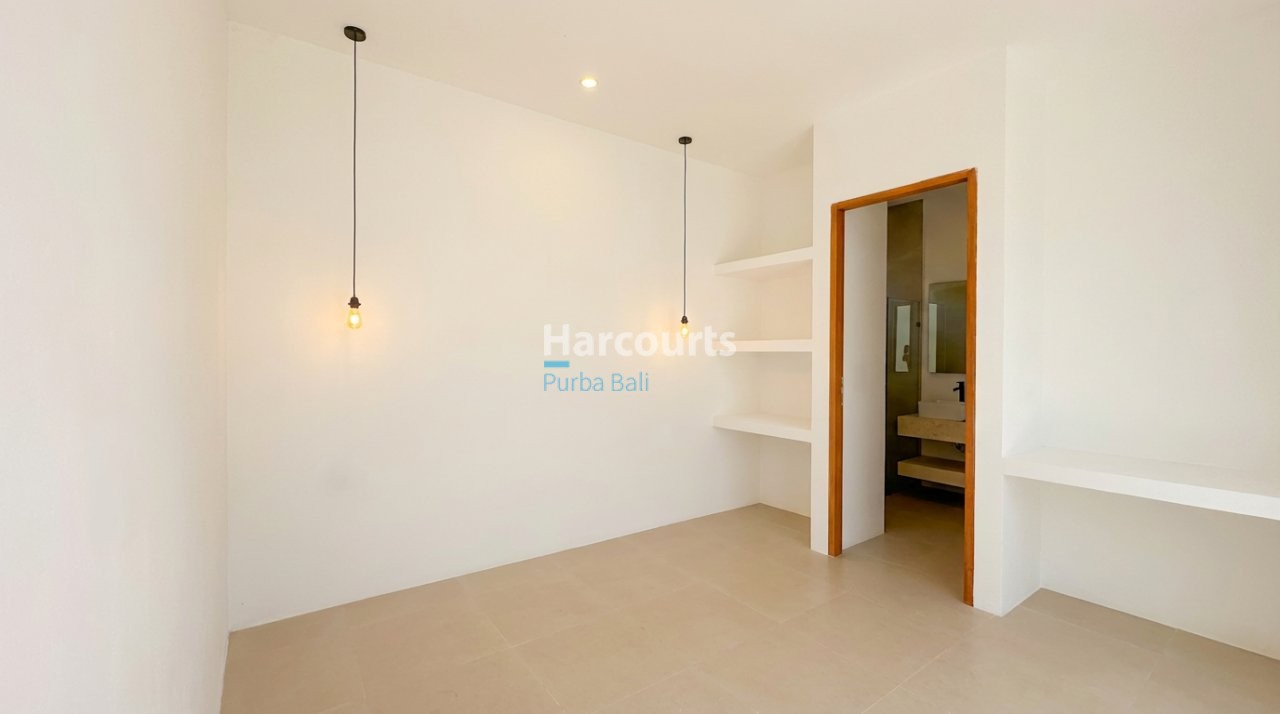Nestled Just Meters From Leasehold Opportunity