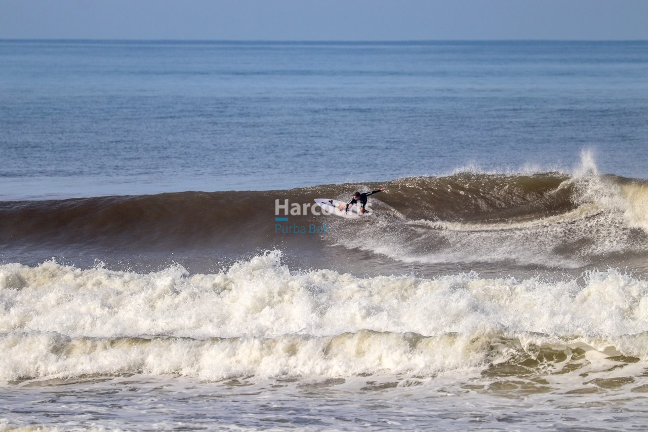 Positioned Laid Back Coastal Village Freehold Ownership