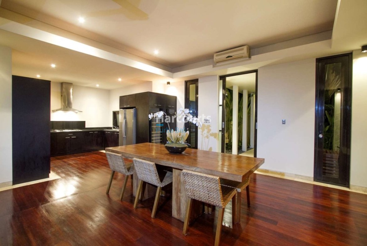 Positioned Within Prestigious Temple Ocean Breeze 1