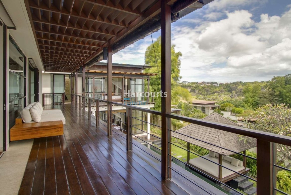 Positioned Within Prestigious Temple Tropical Modern