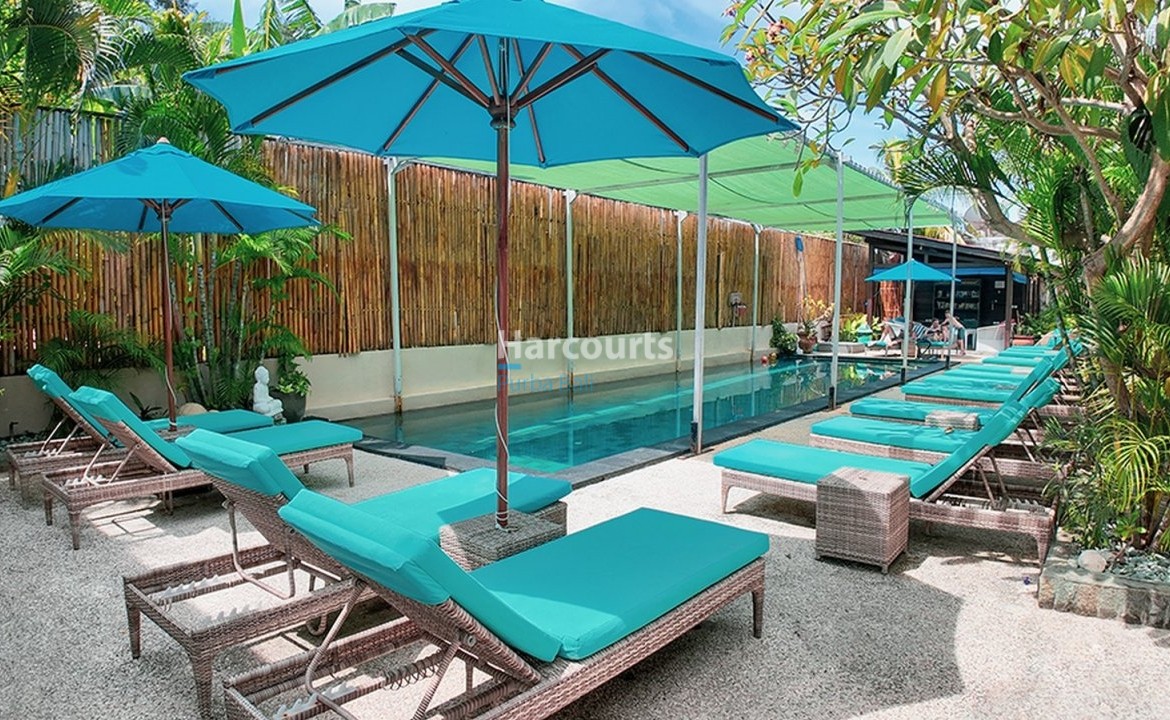 Set Tranquil Island Gili Tropical Modern