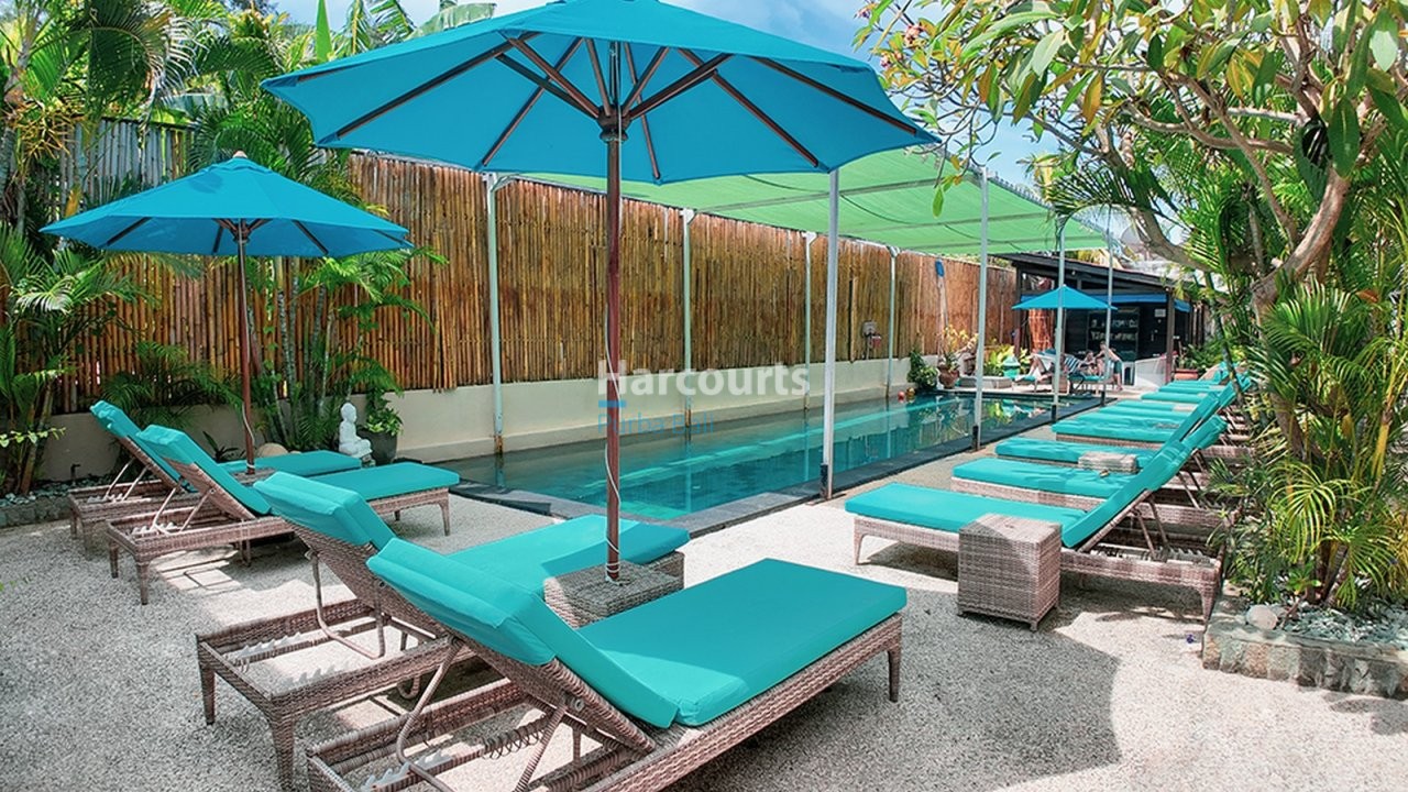 Set Tranquil Island Gili Tropical Modern