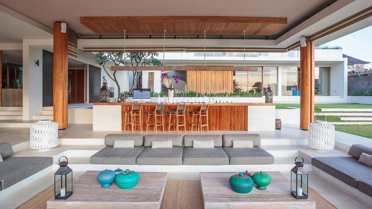 Set Within Quiet Low Density Tropical Modern
