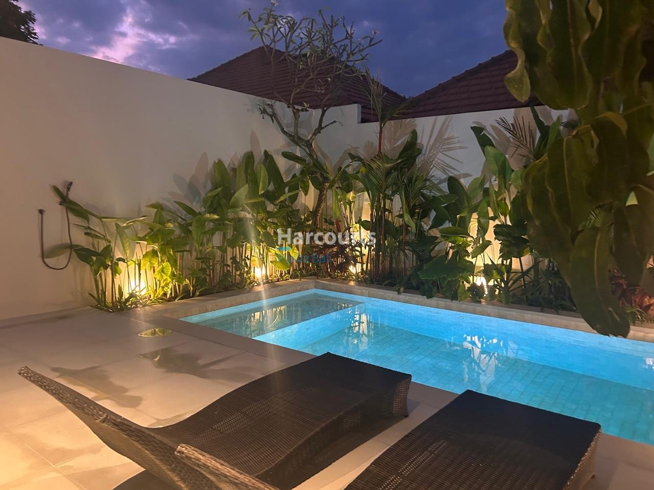 Situated Highly Desirable Area Luxury Living