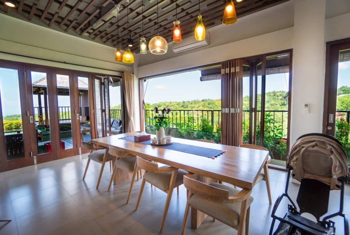 Spectacular Degree Ocean View Leasehold Opportunity