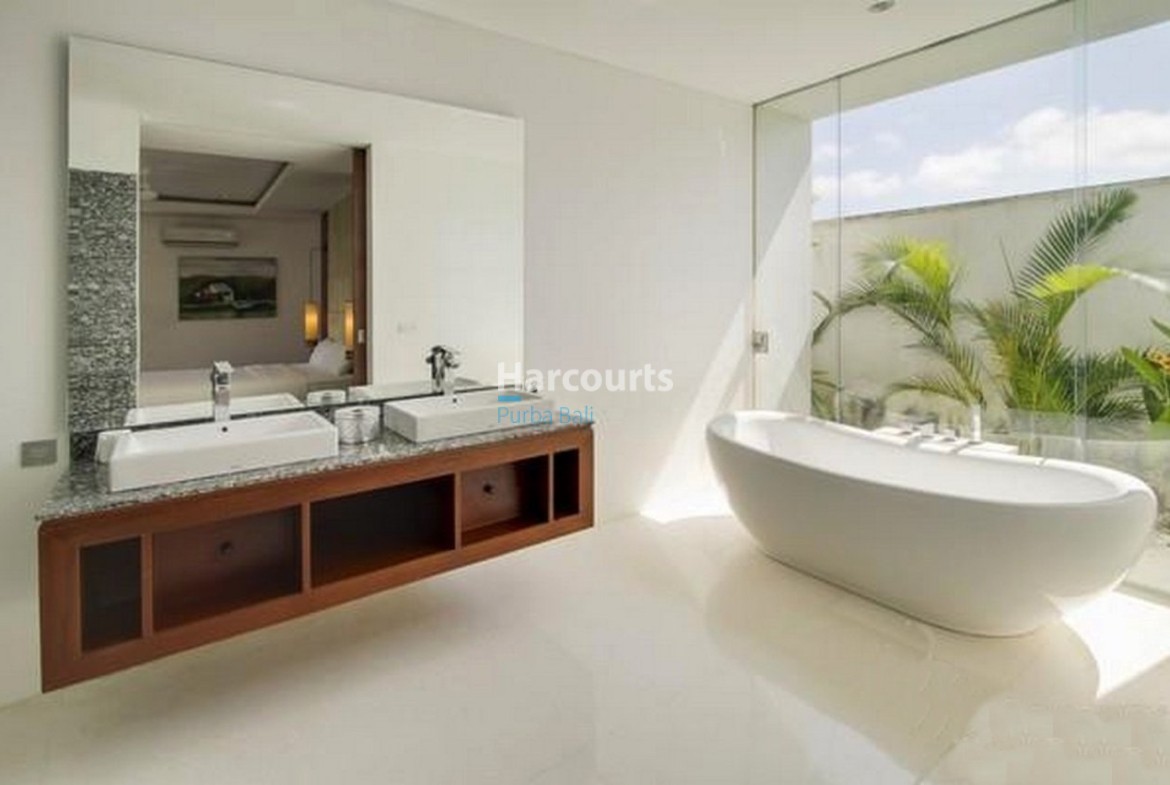 This Beautiful Bedroom Freehold Real Estate Bali