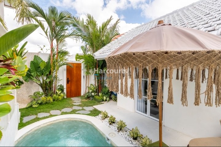 Located Sought After Residential Area Freehold Ownership 1