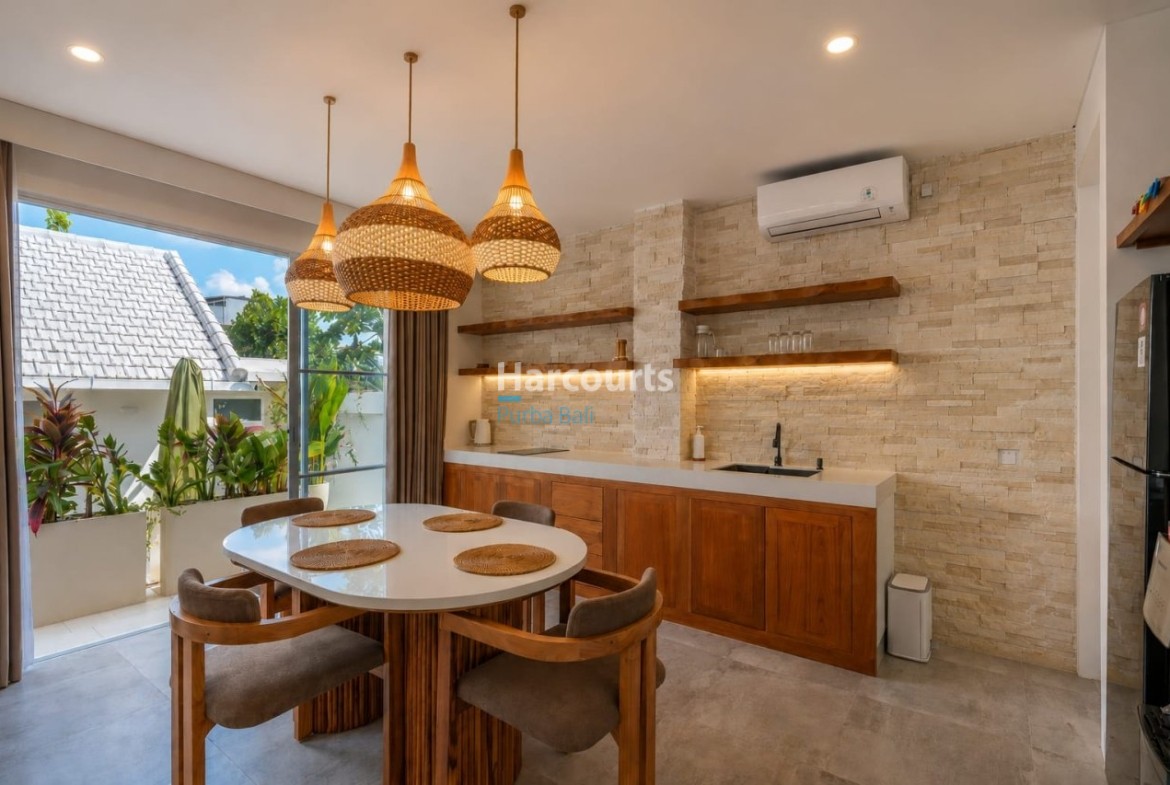 Located Sought After Residential Area Holiday Rental