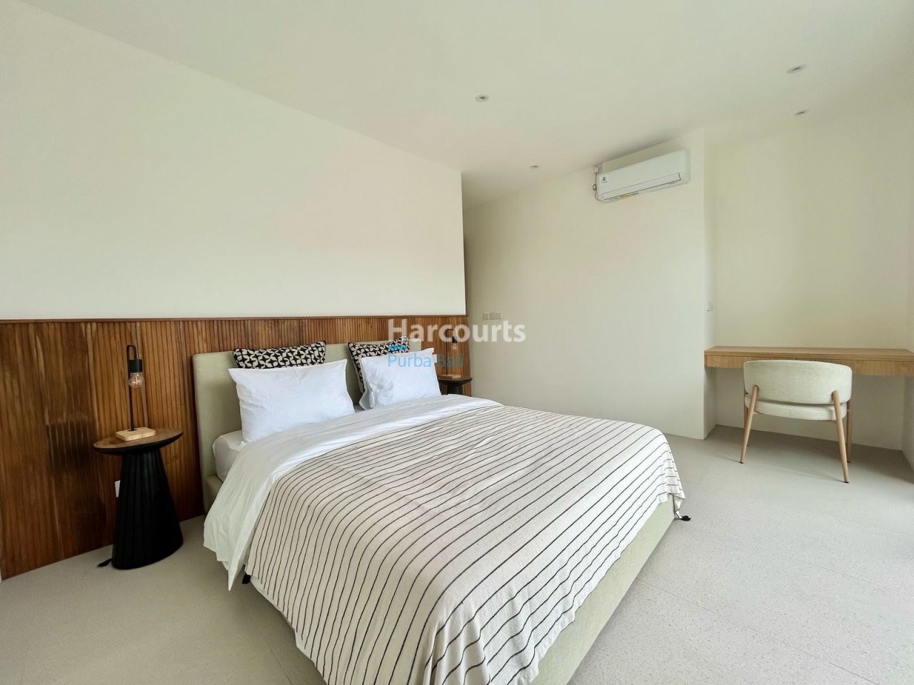 Nestled Sought After Residential Enclave Holiday Rental