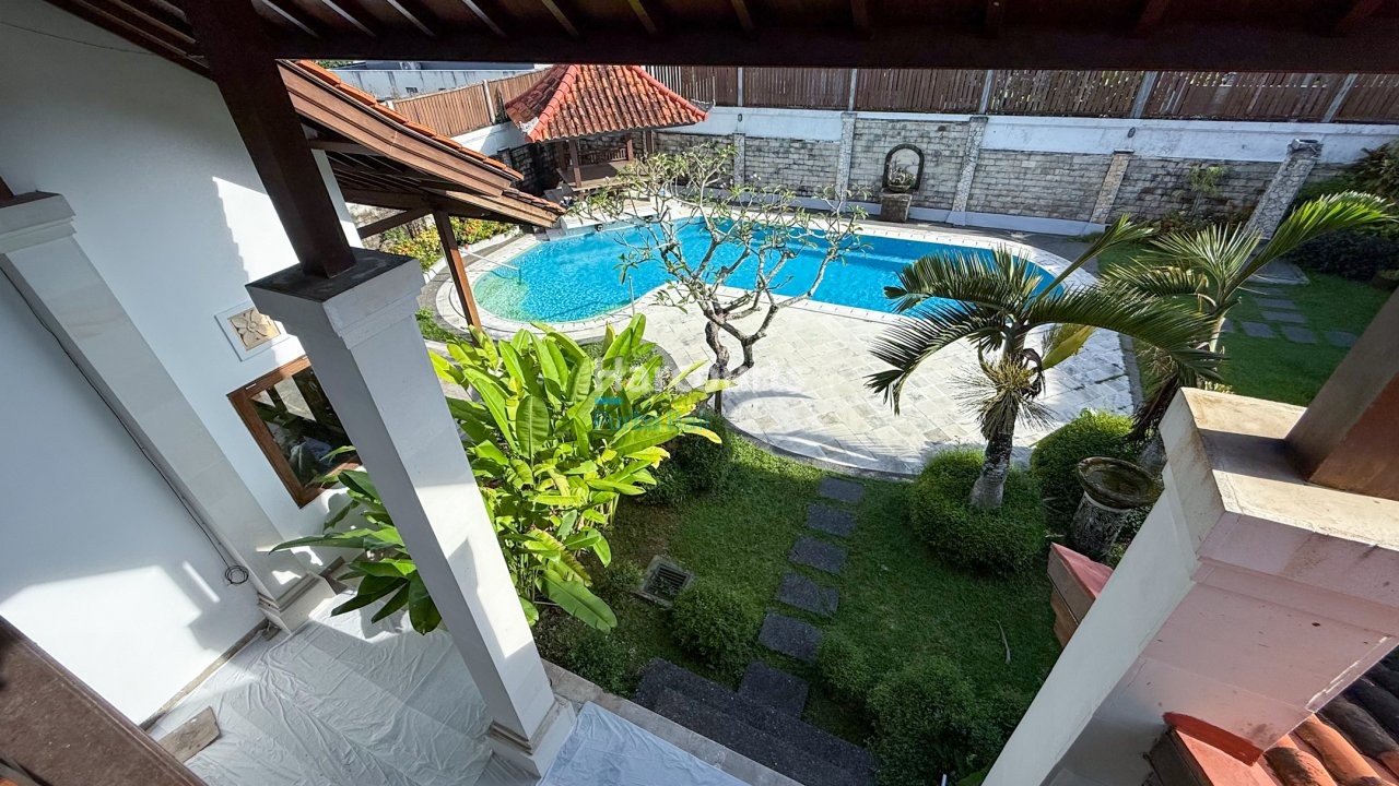 Nestled Within Prestigious Gated Leasehold Opportunity 1