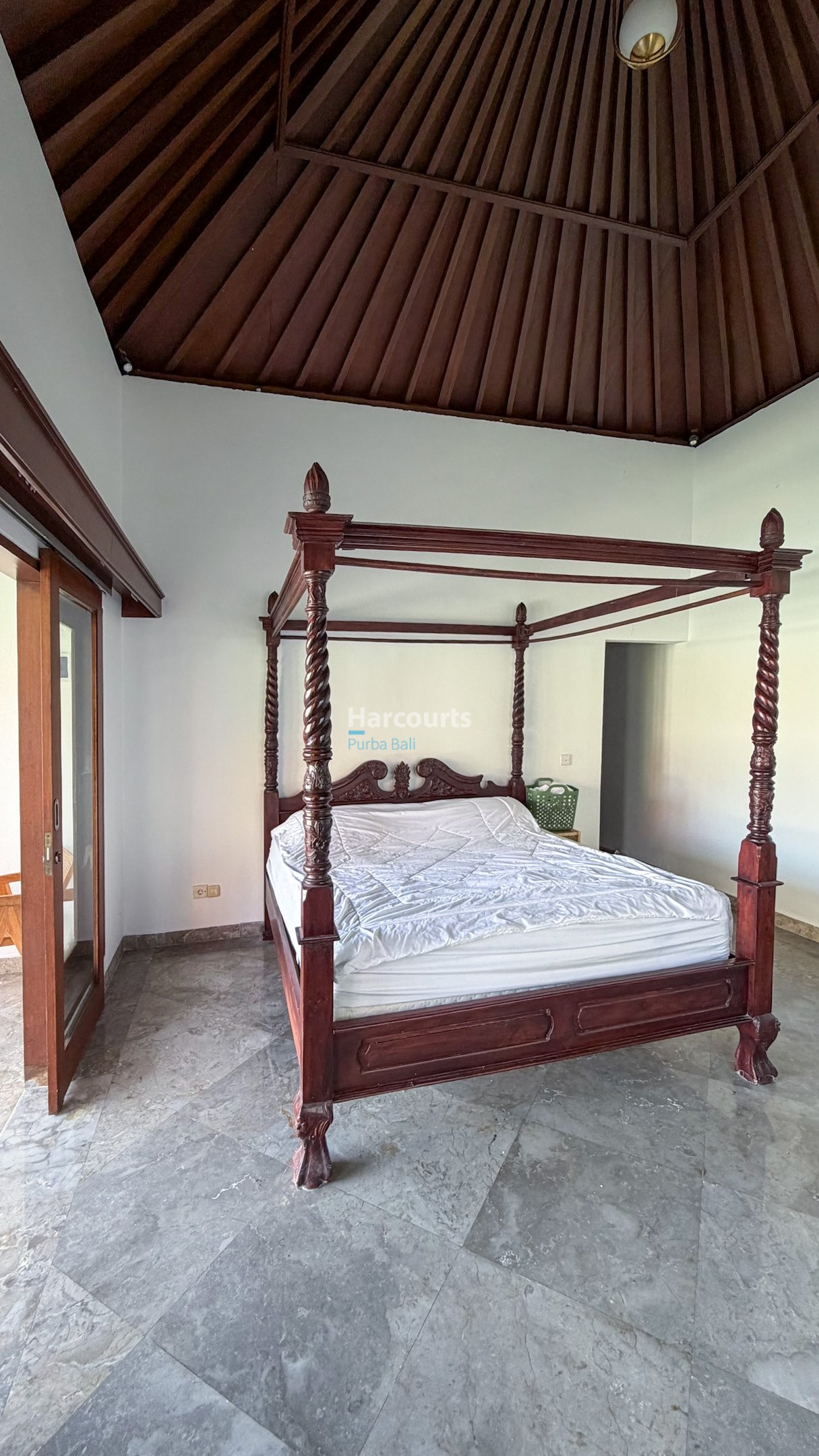 Nestled Within Prestigious Gated Leasehold Opportunity