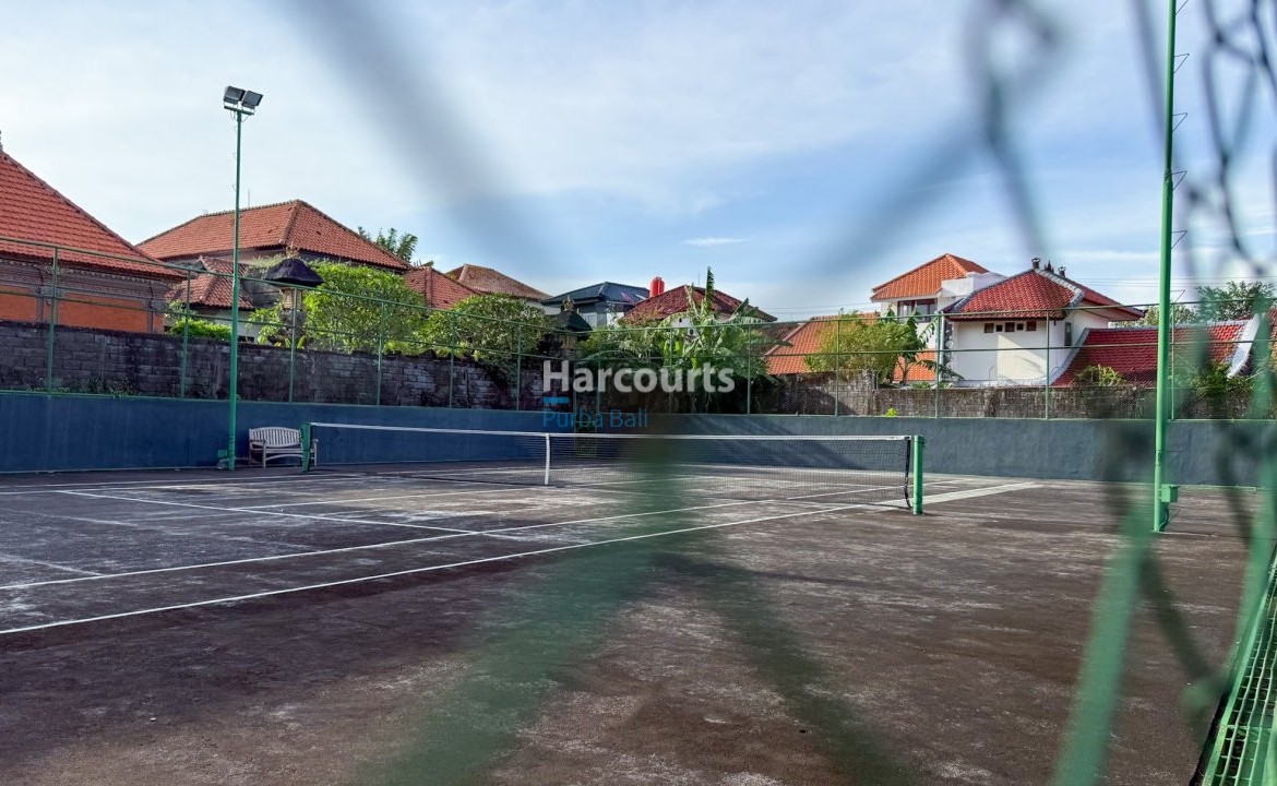 Nestled Within Prestigious Gated Swimming Pool 1