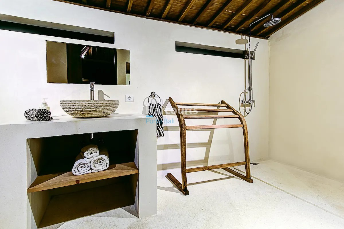 Positioned Tranquil Balian Tabanan Bali Home1