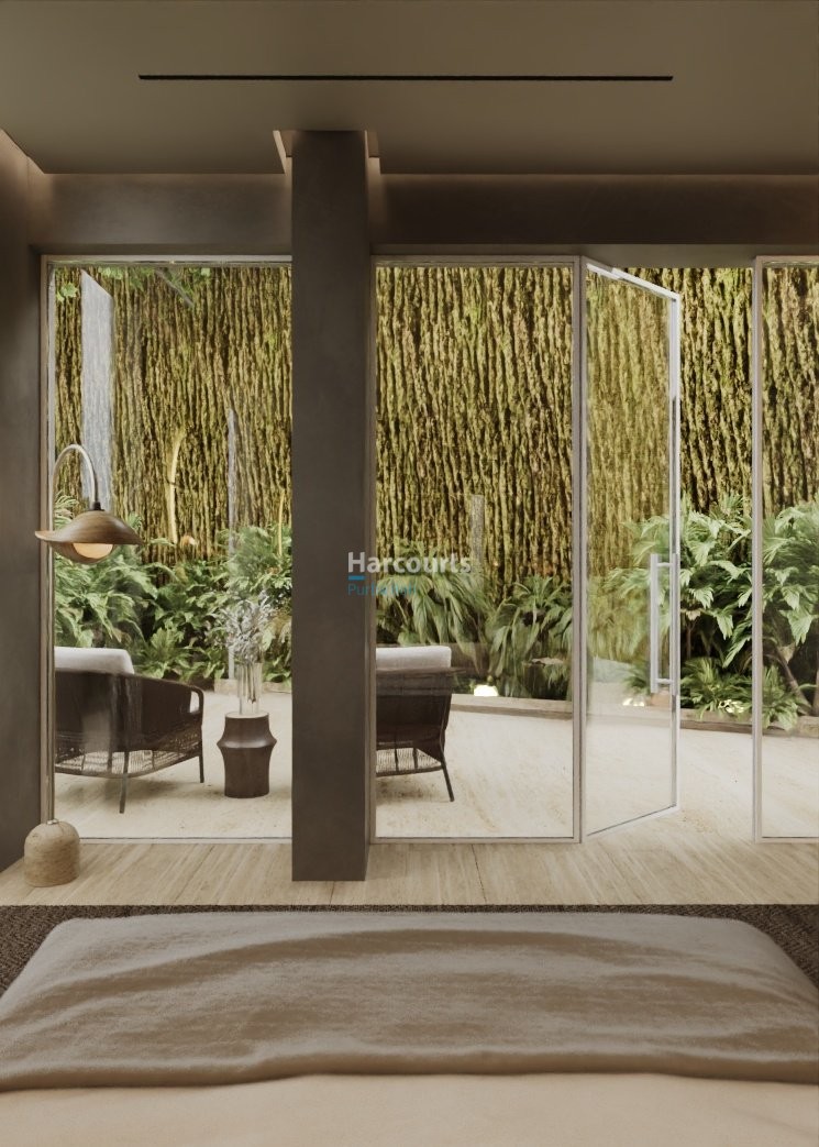 Set Dramatic Elevated Hillside Real Estate Bali