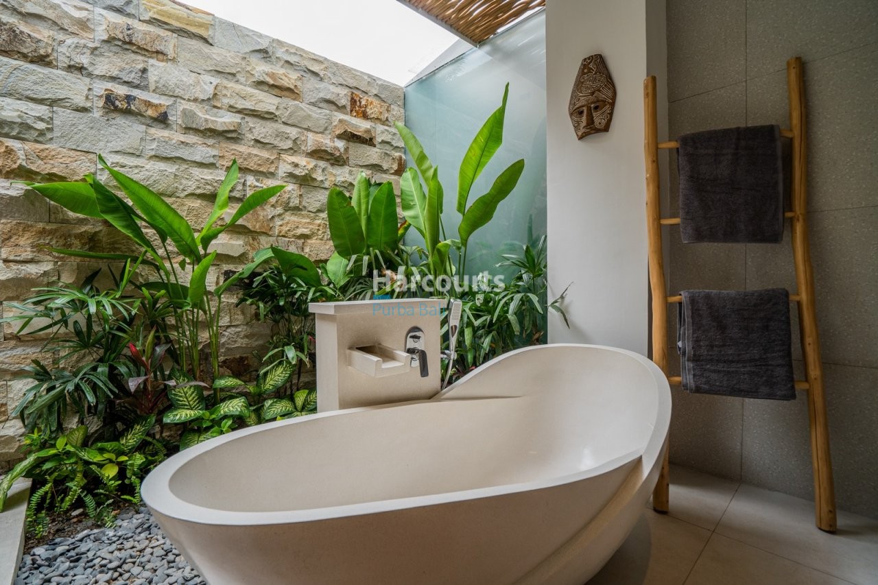 Situated Peaceful Residential Pocket Swimming Pool