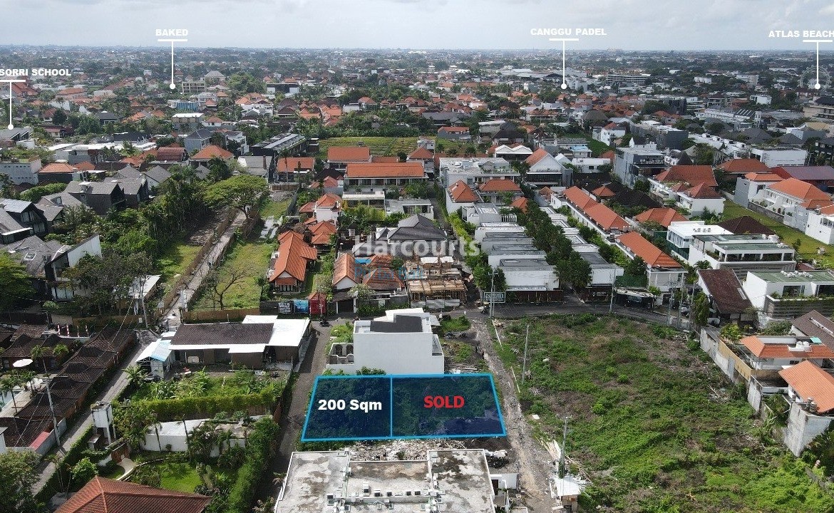 This Sqm Rectangular Plot For Sale