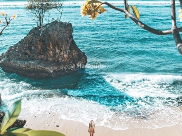 Bingin Beach 1