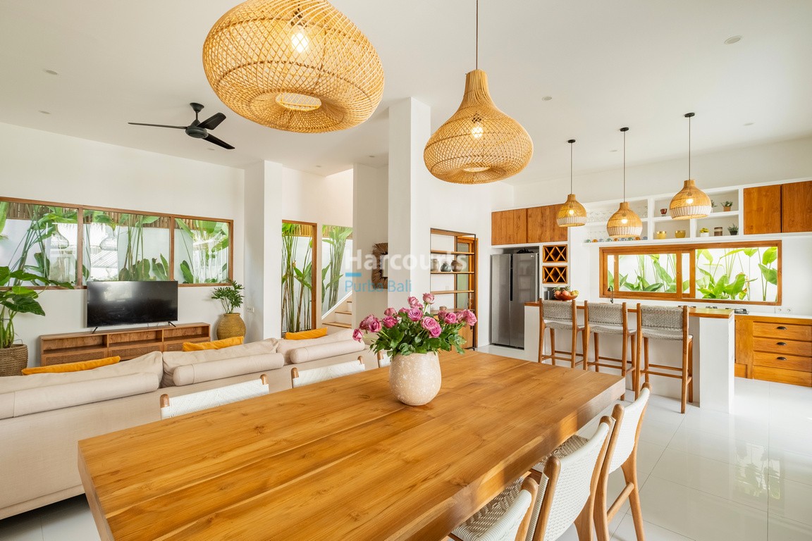 finished-shaded-lounge-expansive-property-investment