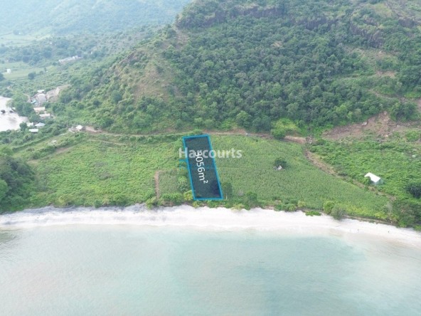 Discover Exceptional Beachfront Investment Luxury Living