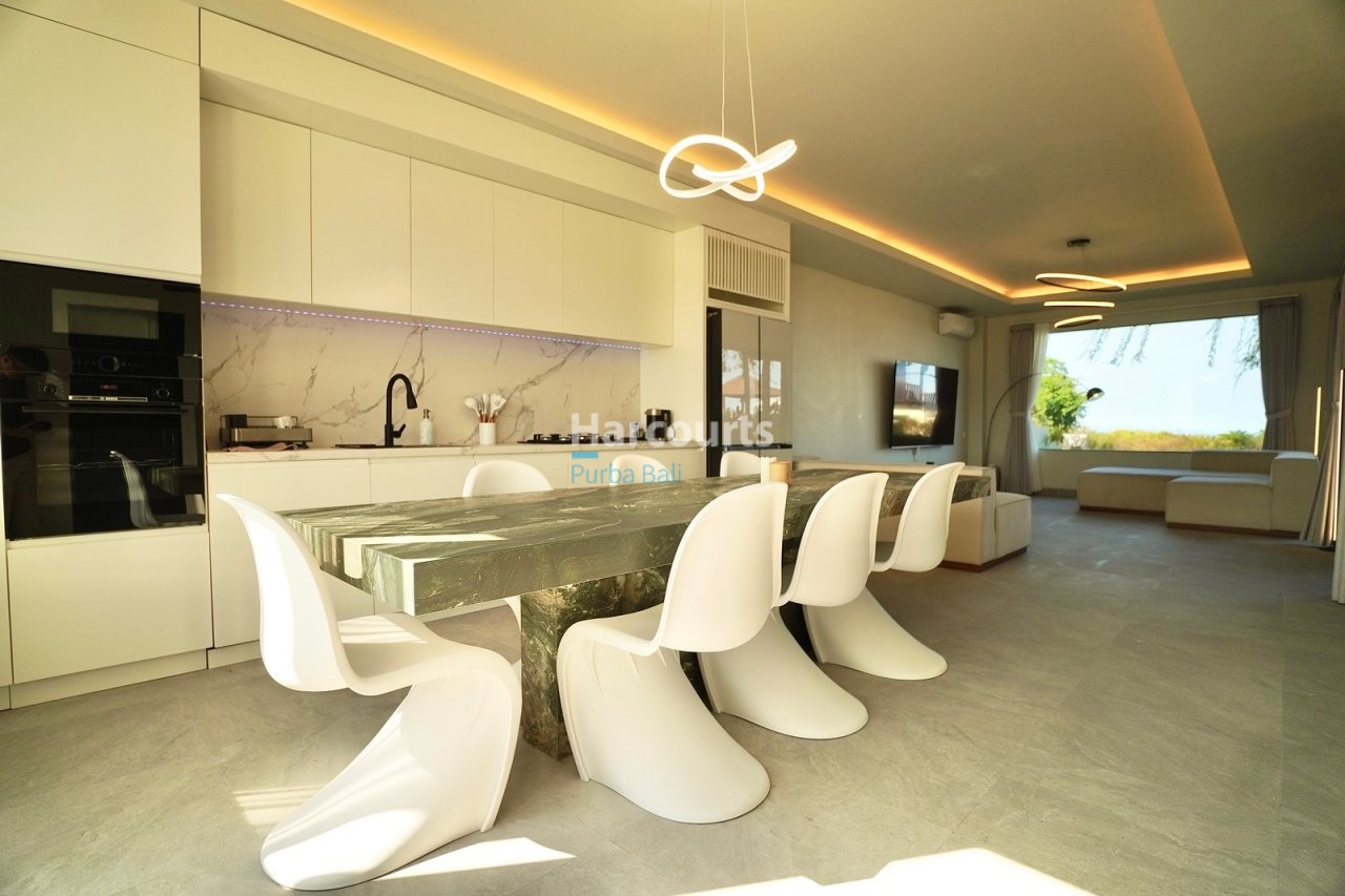 Exclusive Collection Just Three Freehold Ownership