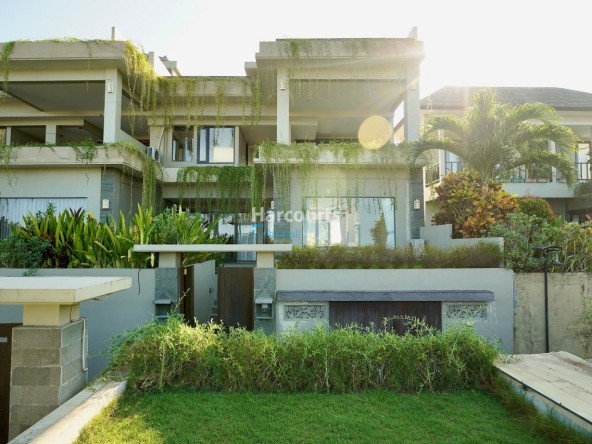 Exclusive Collection Just Three Real Estate Bali 1