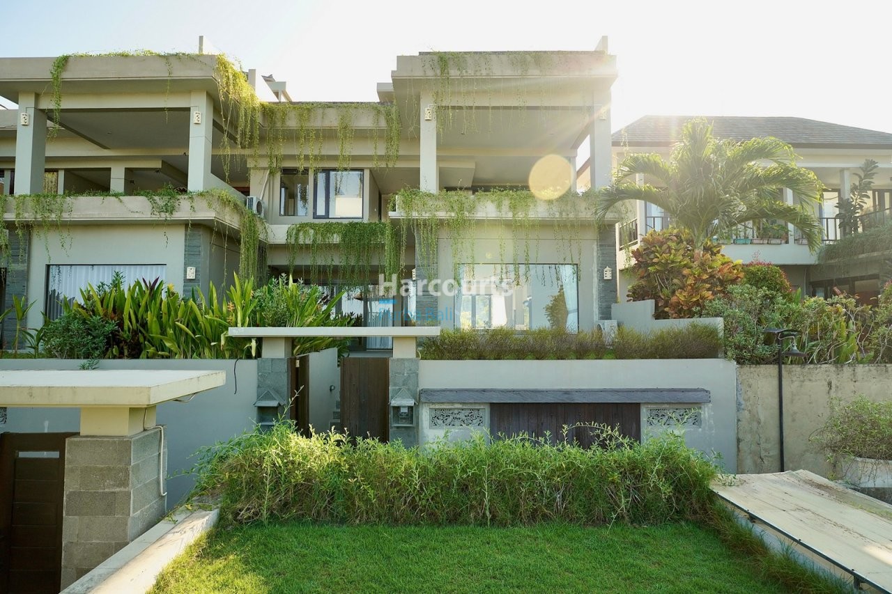Exclusive Collection Just Three Real Estate Bali 1