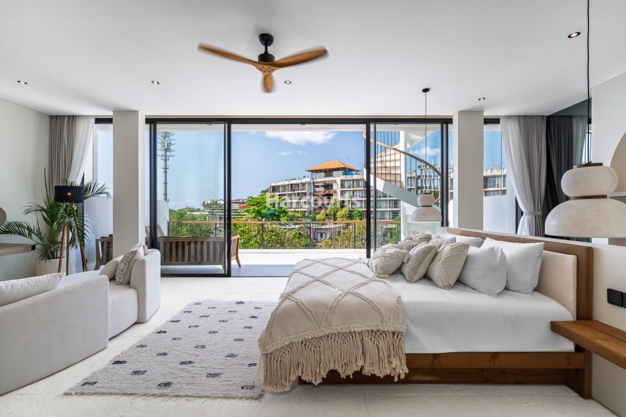 Experience Contemporary Tropical Living Freehold Ownership